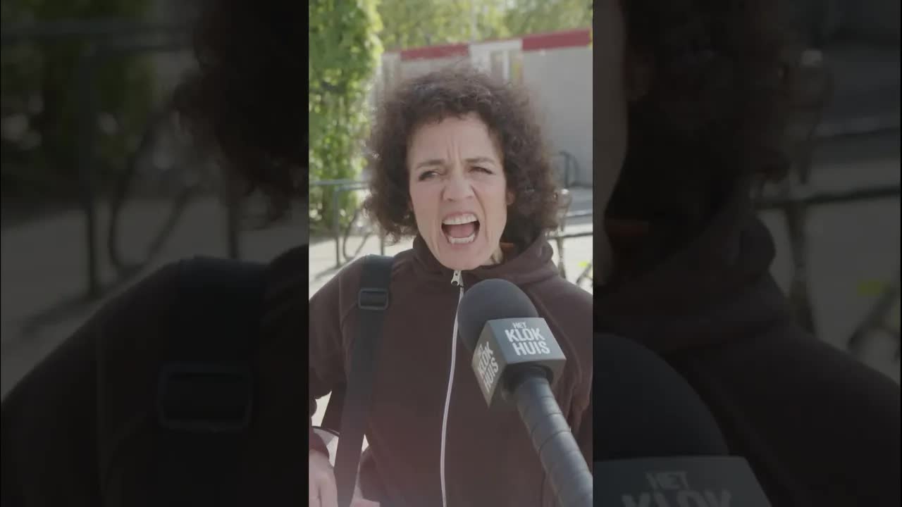 "Ik weet precies hoe het zit, maar ik kan het niet uitleggen" 🤔😉#hetklokhuis #sketch