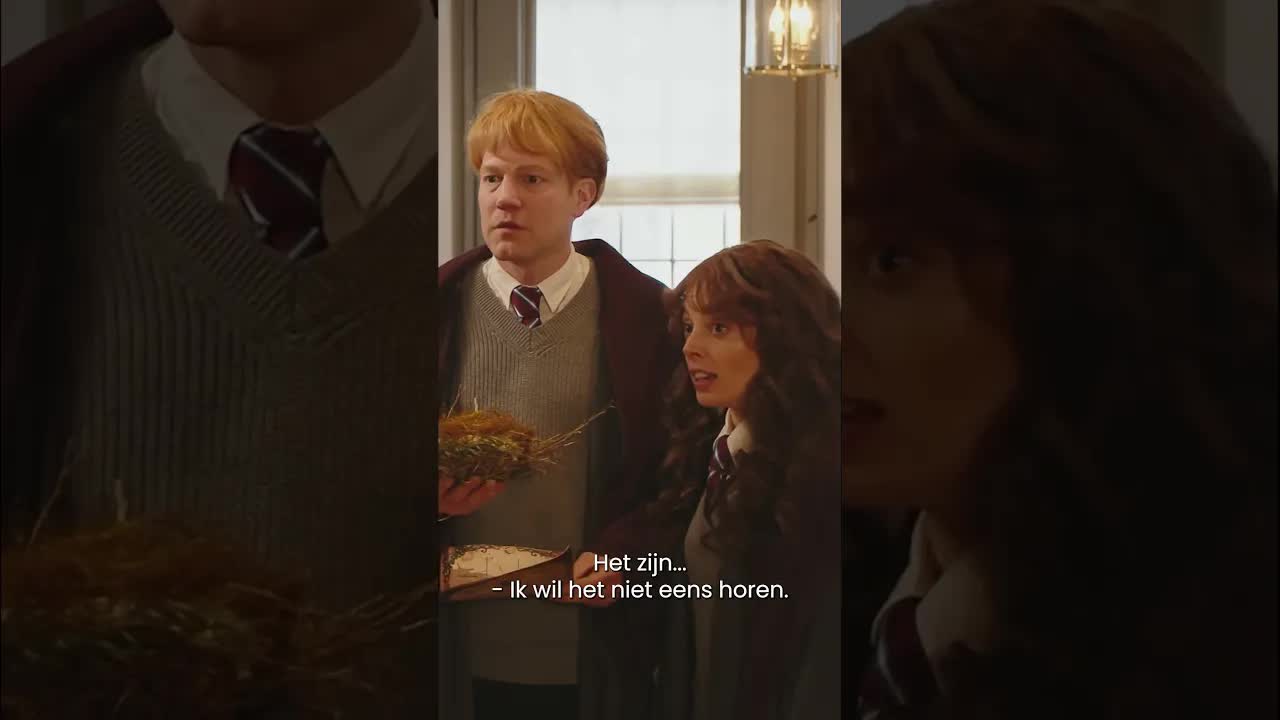 "Wat ben jij nou weer voor domme vogel?" 🐦😂#hetklokhuis #sketch #barrysnotter #explosie