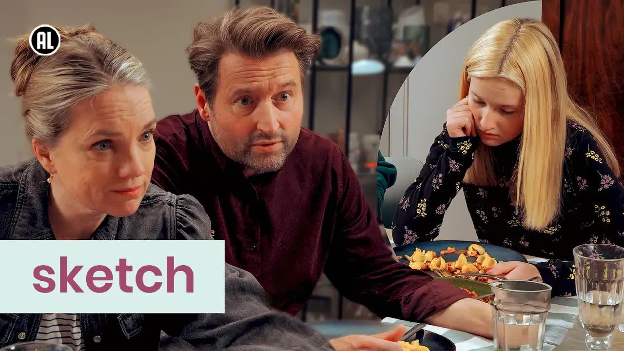 “Waarom kijk ik daar naar?!” | Sketch