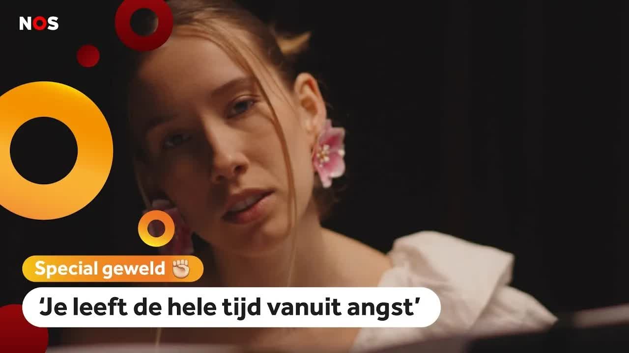 Roze had een gewelddadige jeugd maar vond steun in muziek