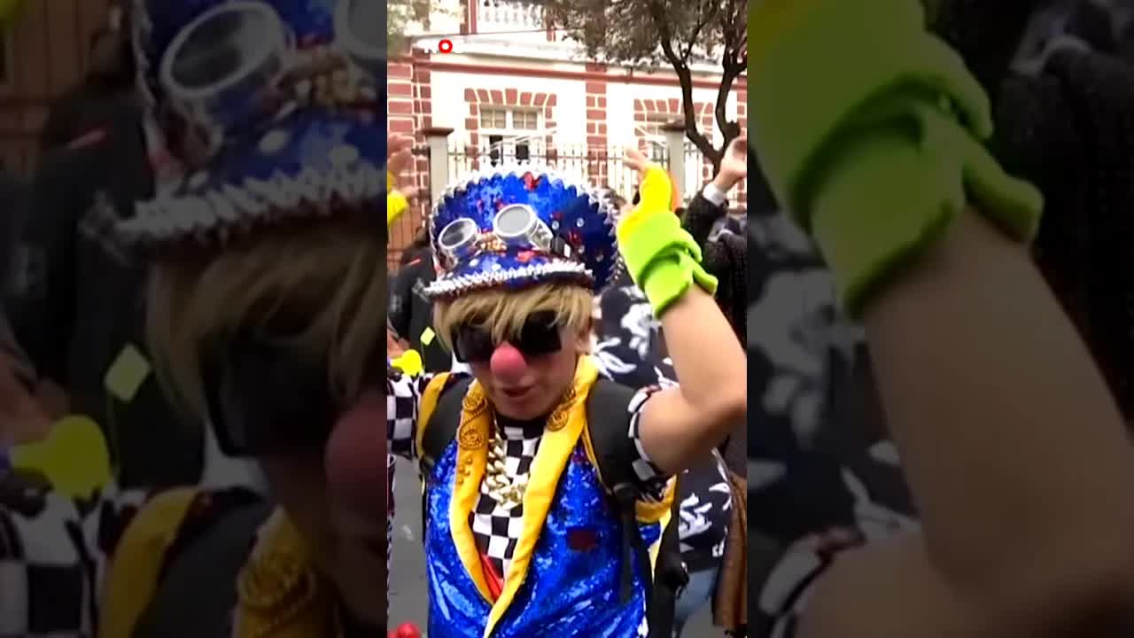 Clowns in Bolivia boos: mogen niet meer optreden op scholen