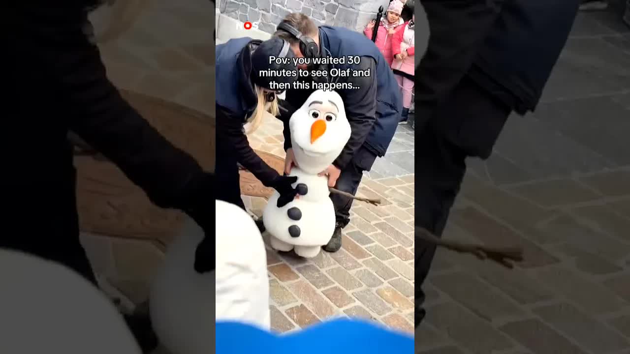 Let it go! Sneeuwpop Olaf valt om tijdens show