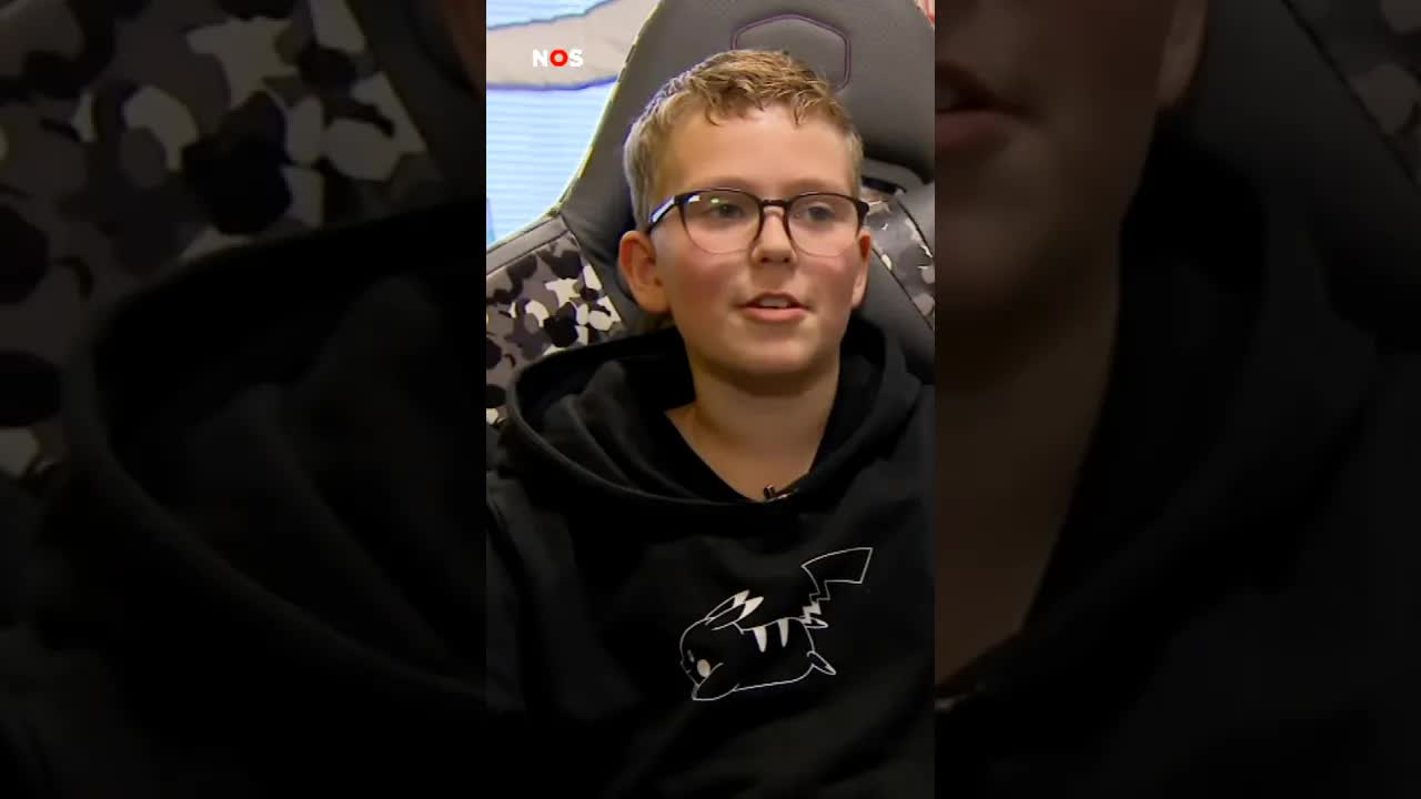 Hier kunnen kinderen met beperking samen gamen. #jeugdjournaal #gamen #vrienden #lief