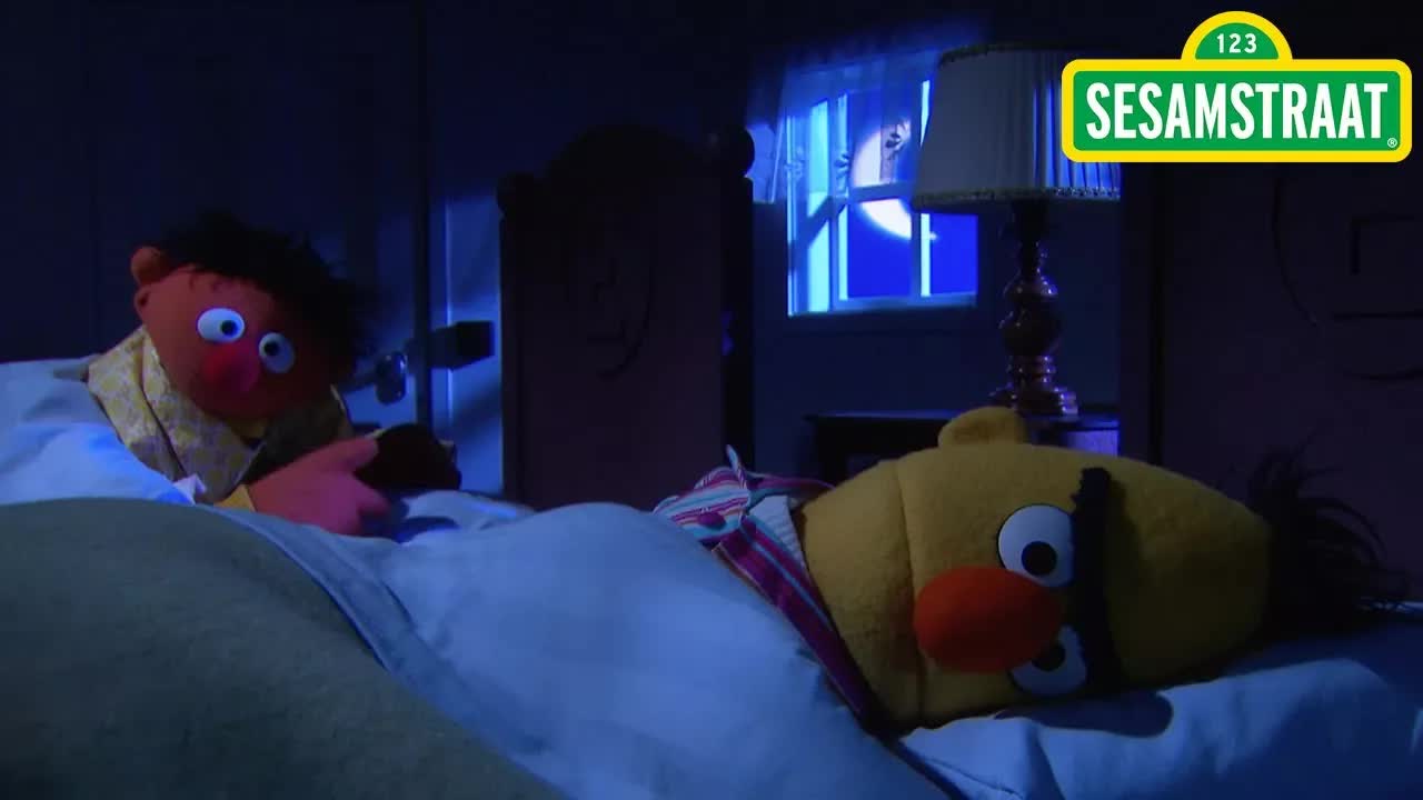 Ernie heeft dorst - Bert & Ernie - Sesamstraat