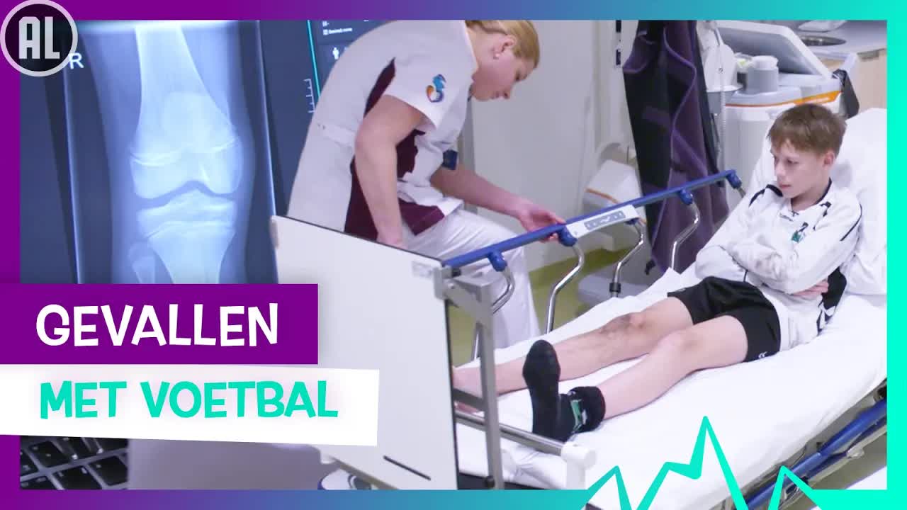 KNIEBLESSURE ⚽️😅 | TOPDOKS SEH