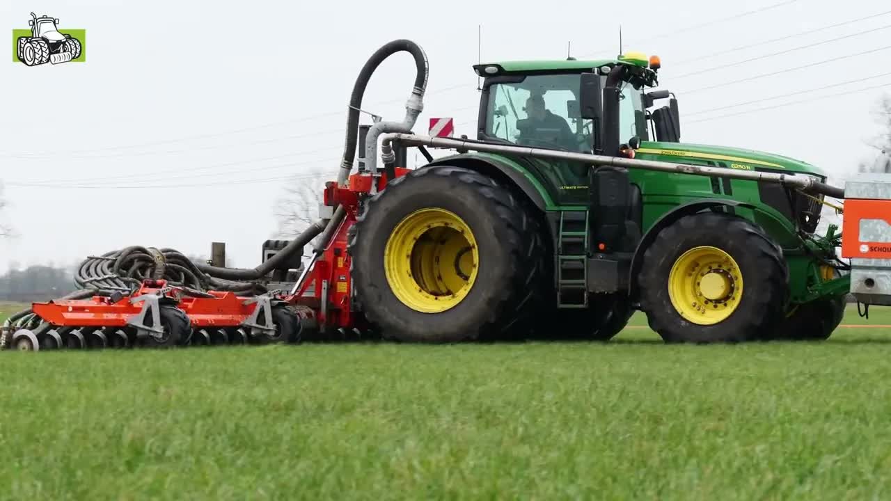 Sleepslangbemesten met John Deere en Schouten bij Loonbedrijf Vroege